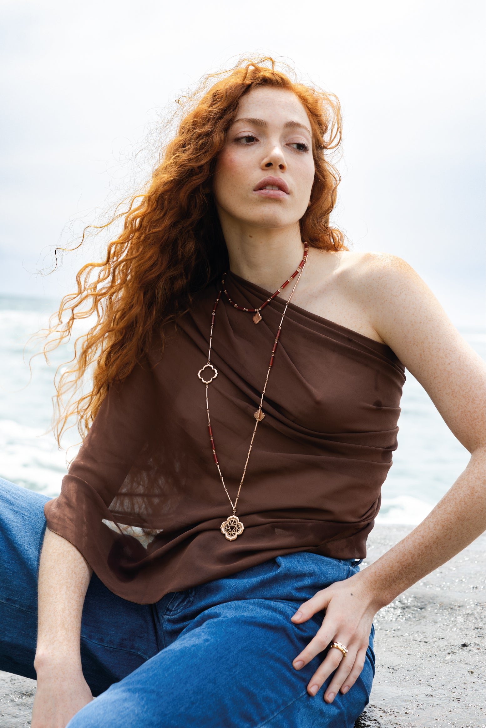 "Clay — Girocollo in Argento 925 e Oro Rosa 18K con Agata Rossa · Collezione Roots"